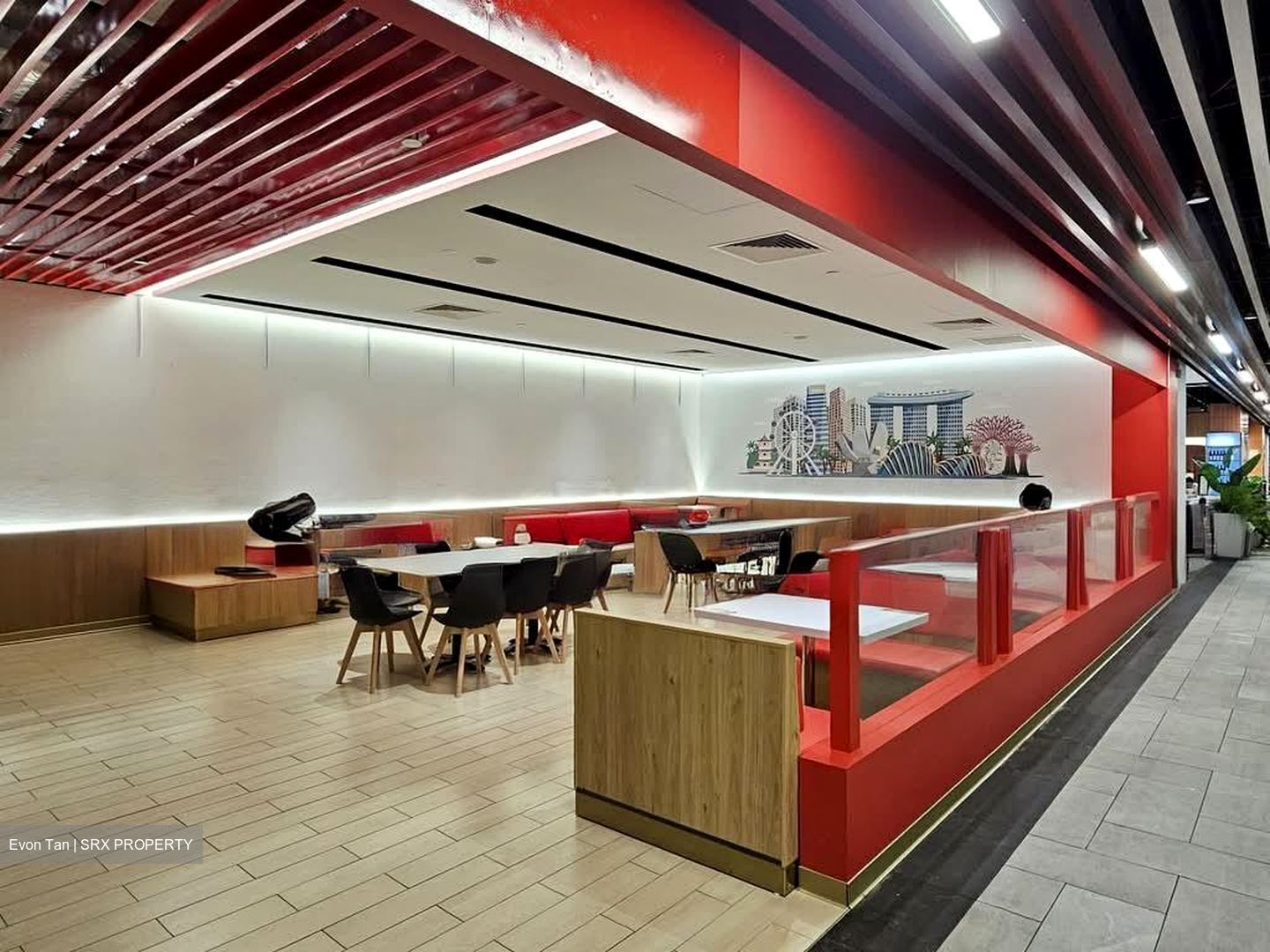 Club Street (D1), Retail #550192851